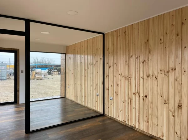 OFICINA CONTENEDOR MODULAR DE 8X3 METROS - Image 3