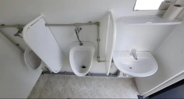 BAÑO PORTÁTIL DE 3.00M X 3.00M EN VENTA - Image 5