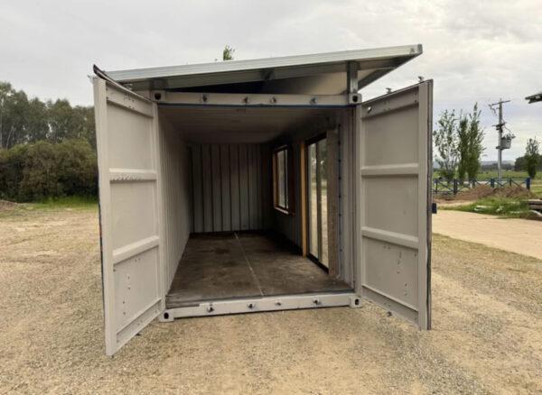 OFICINA CONTENEDOR USADO DE 20 PIES CON TECHO EN VENTA EL SALVADOR
