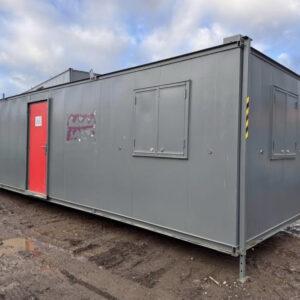 OFICINA PORTÁTIL ANTI VANDÁLICA DE 32FT X 10FT