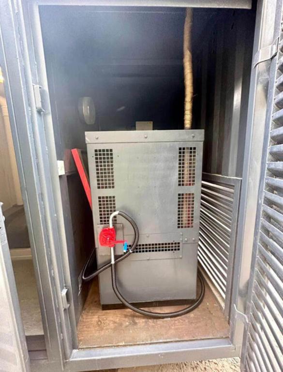 OFICINA CONTENEDOR USADO 24 x 9 PIES EN VENTA