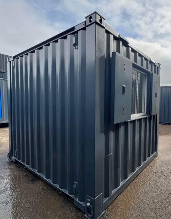 OFICINA CONTAINER NEGRO Y BLANCO EN VENTA PUERTO RICO
